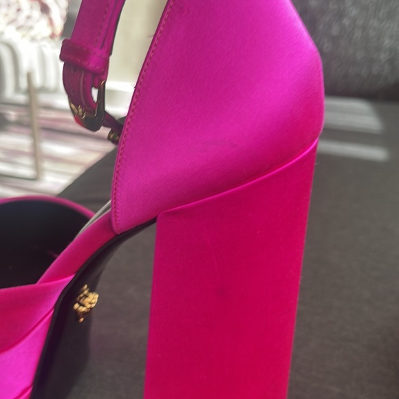 Versace platform shoes - Picture 10 of 11